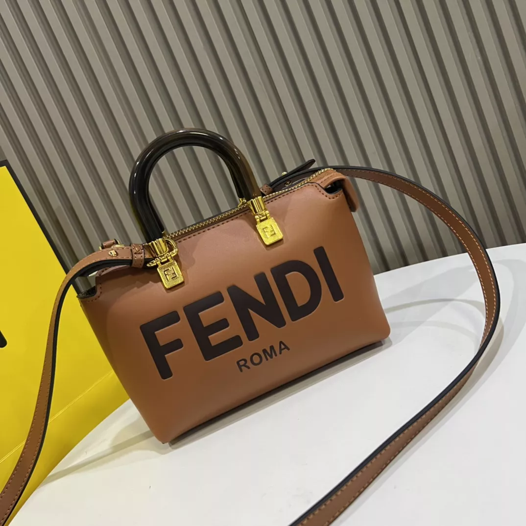 fendi aaa qualite sac a main  pour femme s_12754634